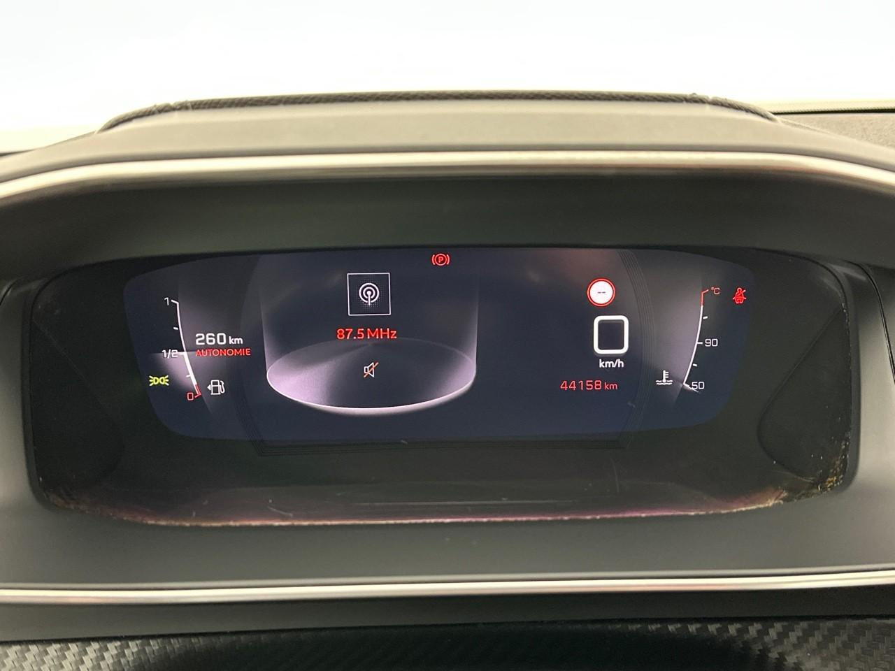 Peugeot 2008 puretech 130 s&s bvm6 gt — photo 21