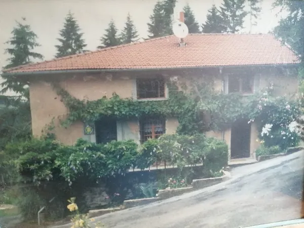 maison ancienne a 40 kms de Lyon