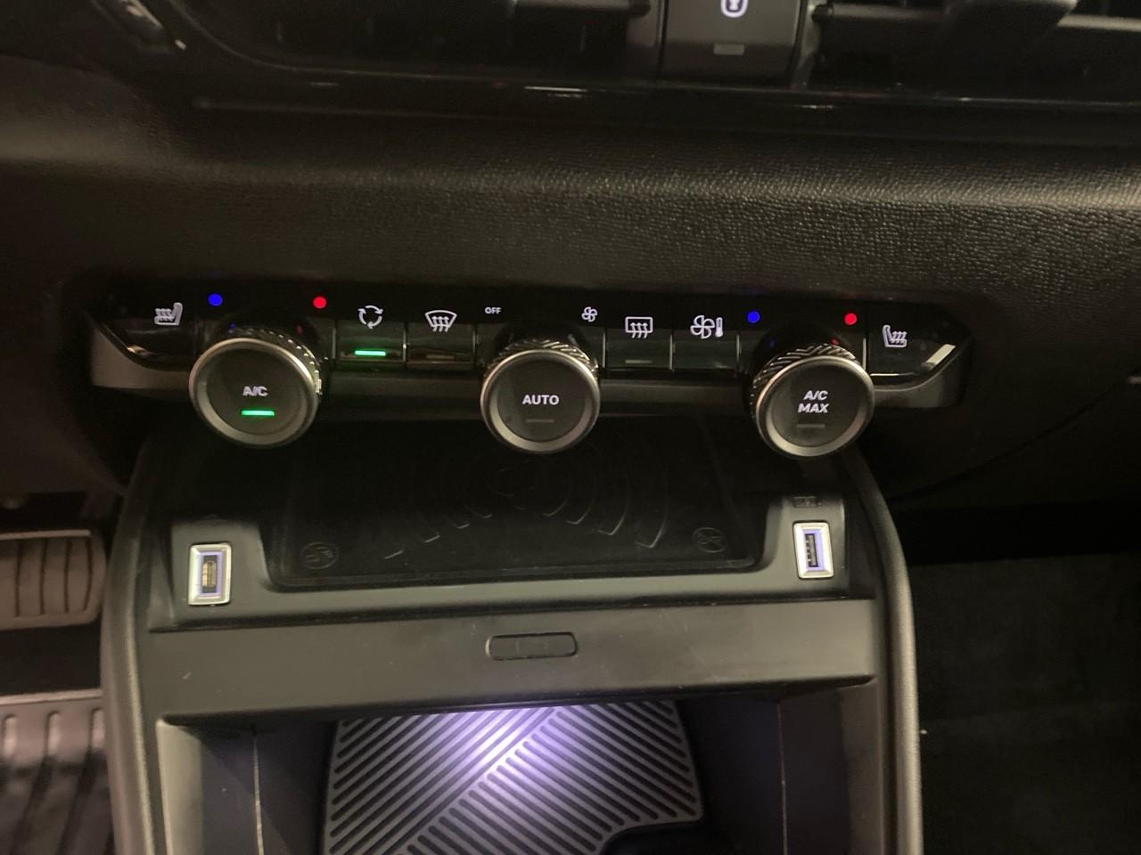 Citroën C4 puretech 130 s&s eat8 shine pack — photo 24