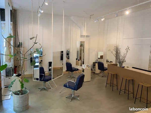 Paris 3e - Salon de coiffure réputé - 180 m² exploitables - Haut-Marais