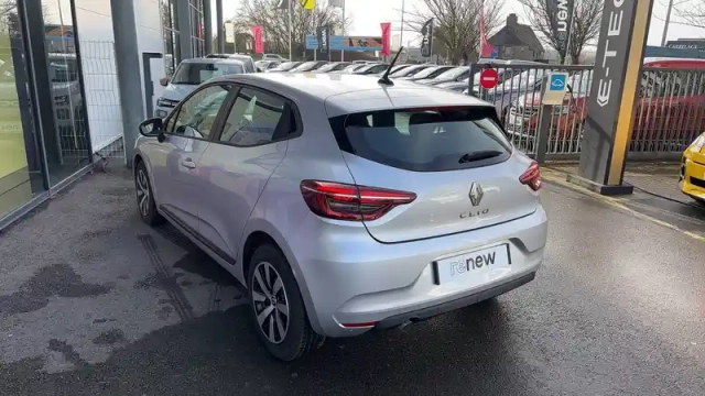 Renault Clio tce 90 — photo 41