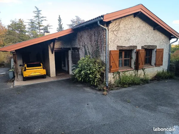 Villa F6/7 Vue Pyrénées à rafraîchir