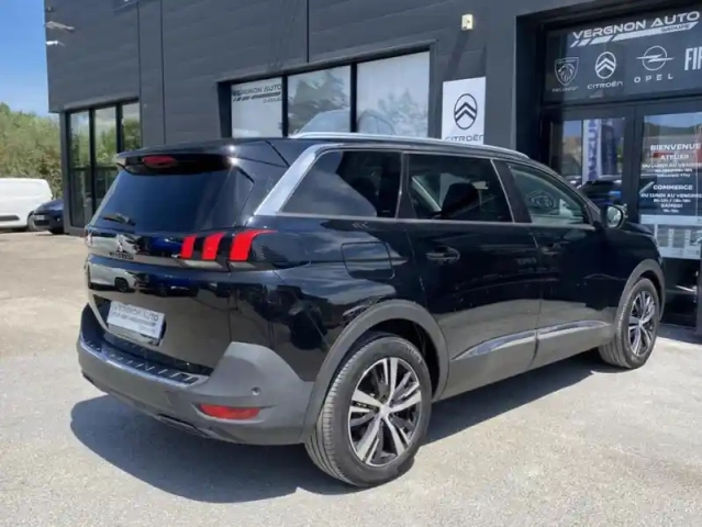 Peugeot 5008 ii puretech 130 s&amp;s allure business — photo 4