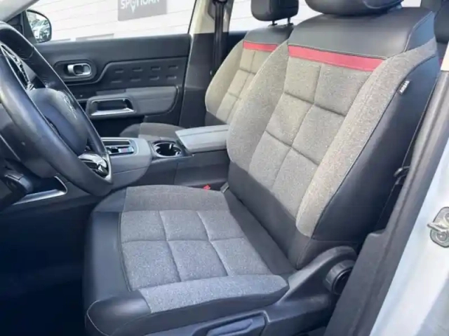 Citroën C5 Aircross hybrid 225ch feel e-eat8 — photo 24