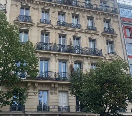 Appartement Location Paris 1p 10m² 830€
