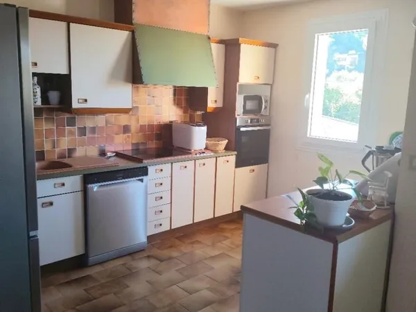 Appartement 5 pièces 103 m²