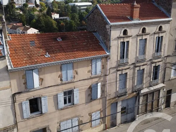 Bâtiment 168 m²