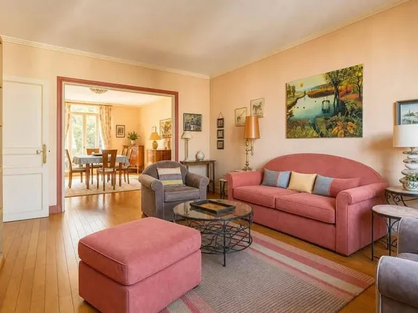 Maison 6 pièces 160 m²
