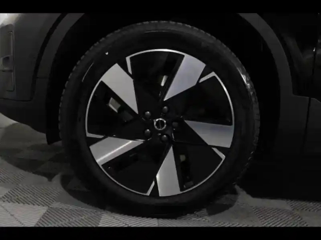 Volvo Ex40 single extended range 252ch plus — photo 6