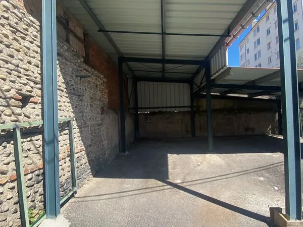 Parking/box Tarbes