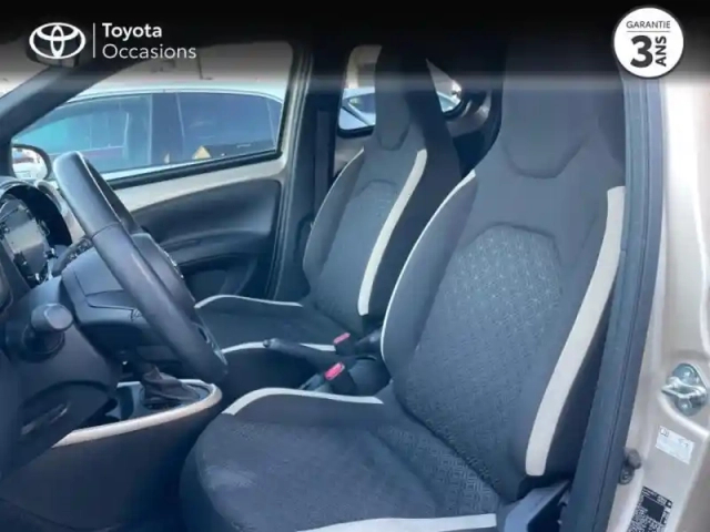 Toyota Aygo x 1.0 vvt-i 72ch design — photo 3