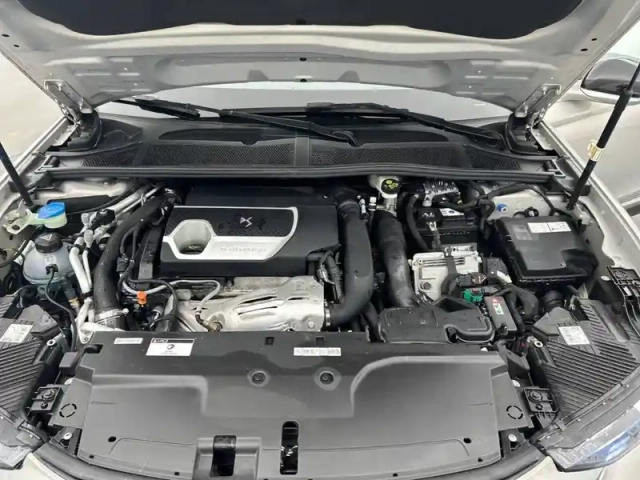 Ds Ds 4 hybride e-tense 225 eat8 — photo 61