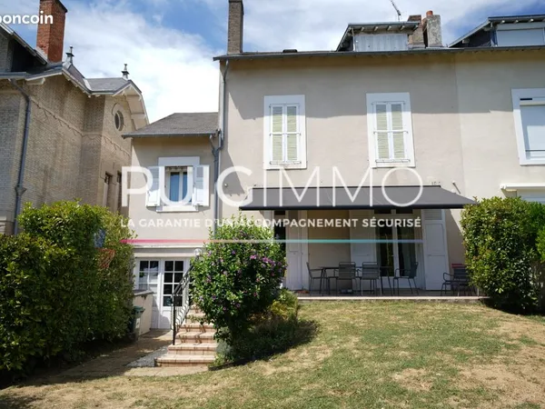 Propriété 7 pièces 180 m²