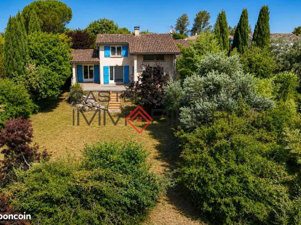 Maison 5 pièces 164 m²