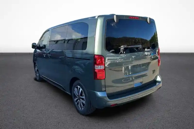 Citroën Spacetourer m diesel 180 ch automatique — photo 40