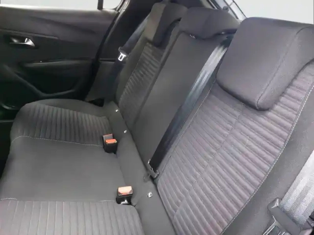 Peugeot 208 puretech 75 s&amp;s bvm5 — photo 12