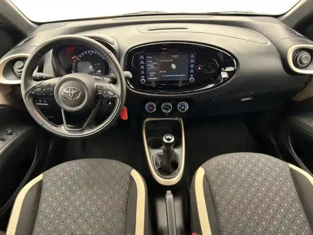 Toyota Aygo 1.0 vvt-i 72 design — photo 11