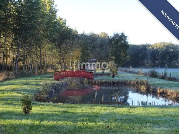 Etang proche de Villebois Lavalette