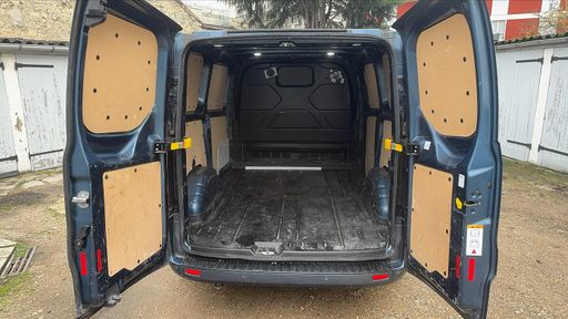 Ford Transit Custom L1H1 2.0 Ecoblue 130 BVA6 - Custom – 2019 – 66160 km – Diesel – Boîte Automatique — photo 32