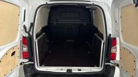 Peugeot Partner Standard 650kg BlueHDi 100ch S&S Asphalt — photo 9