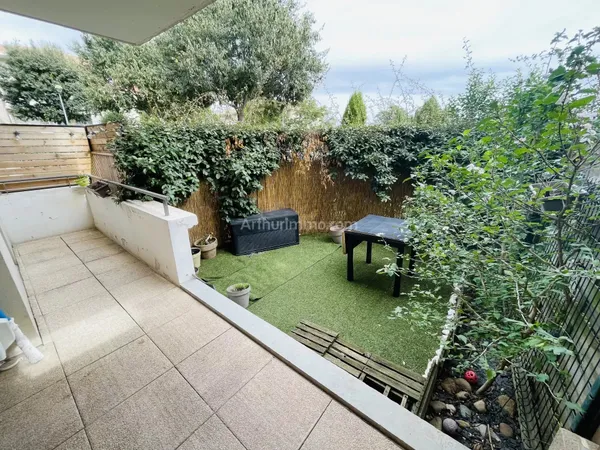 TYPE 2 AVEC JARDINET