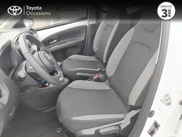 Toyota Aygo X 1.0 vvt-i 72ch dynamic my23 — photo 11