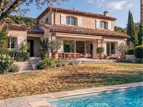 Villa avec piscine