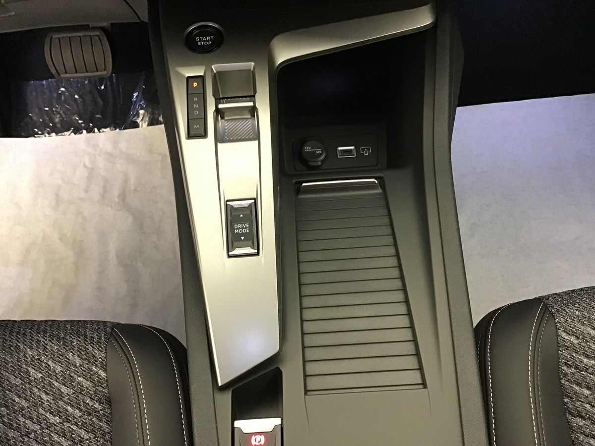 Peugeot 308 — photo 22