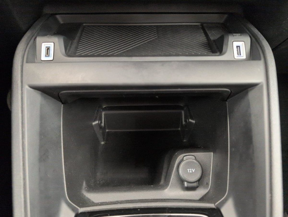 Citroën C4 — photo 19
