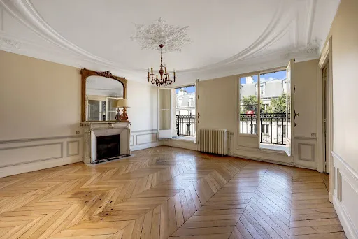 Appartement 5 pièces 130 m²