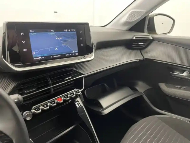 Peugeot 208 puretech 100 s&amp;s bvm6 — photo 169