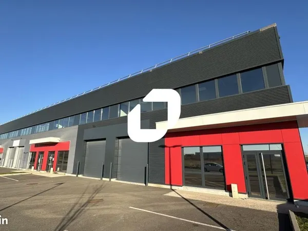 Local d'activité 375 m²