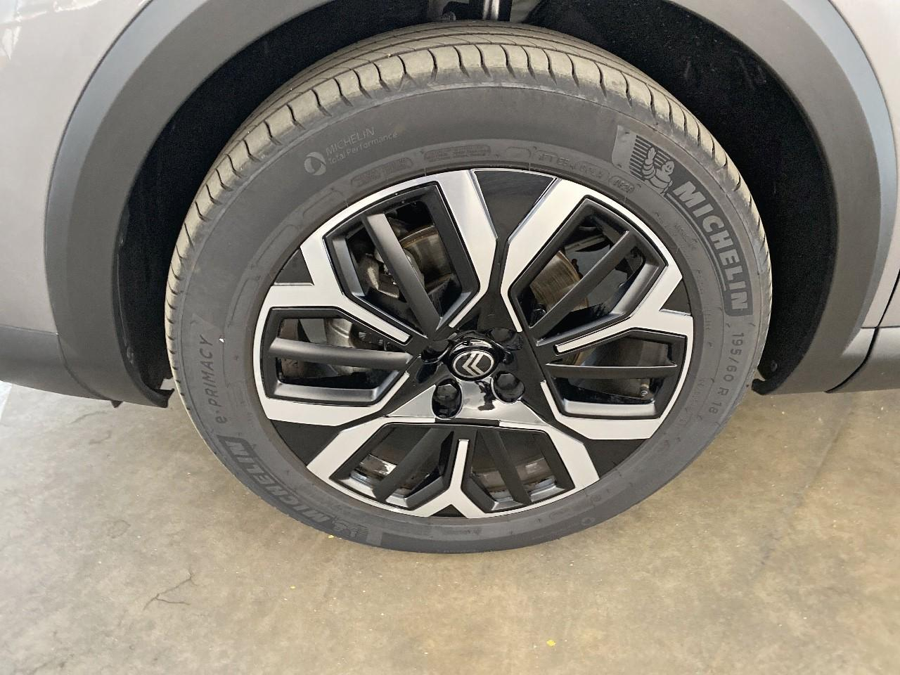 Citroën C4 hybride 145 ch e-dcs6 max — photo 11