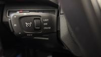 Peugeot 3008 HYBRID4 300ch GT Pack e-EAT8 — photo 25