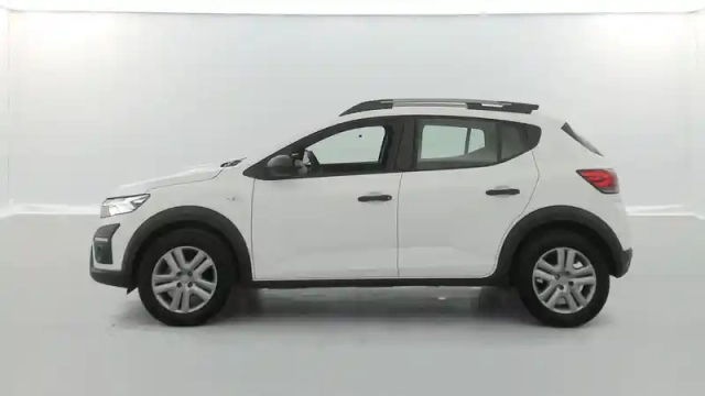 Dacia Sandero tce 90 - 22 — photo 2