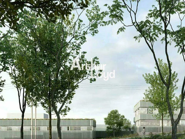 Bureau 2211 m²