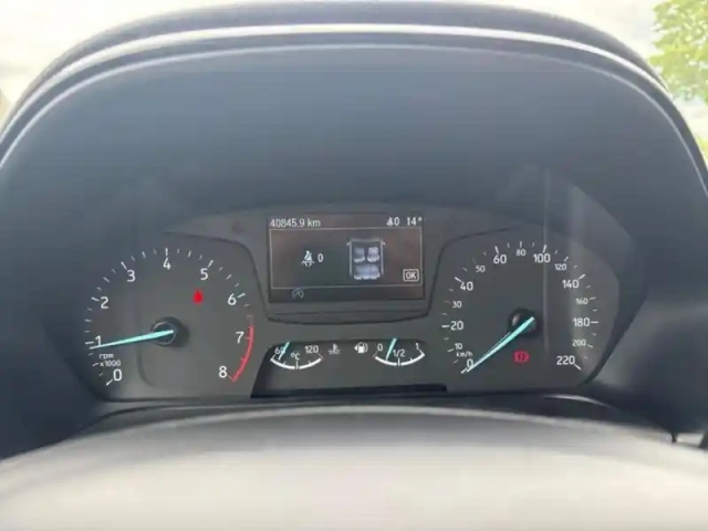 Ford Fiesta 1.0 ecoboost 100ch stop&amp;start titanium 5p — photo 11