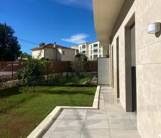 Appartement 4 pièces 81 m²