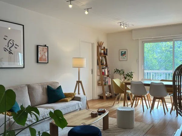 Appartement T3 rénové avec balcon - Dijon Jouvence / Montchapet