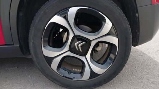Citroen C3 Aircross 1.2 PureTech 130 EAT6 - Shine – 2020 – 96197 km – Essence – Boîte Automatique — photo 3