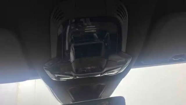 Alfa Romeo Tonale 1.5 hybrid 130 ch tct7 — photo 25