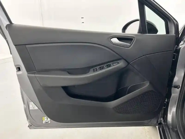 Renault Clio tce 100 gpl — photo 20