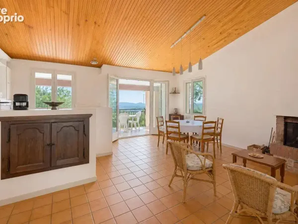 Maison de 8 pièces de 150 m² à Seillans