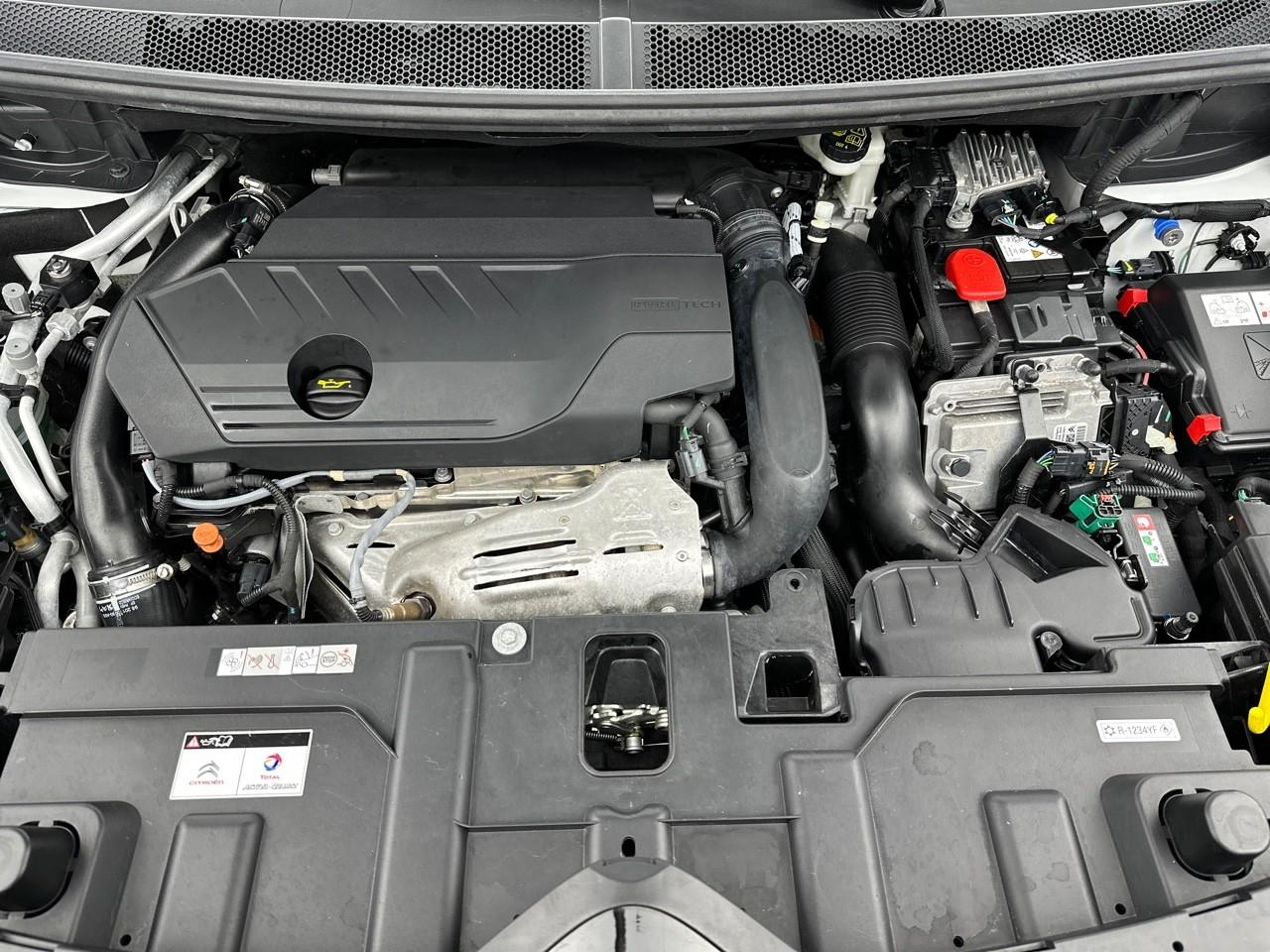Citroën C5 Aircross hybride rechargeable 225 s&s e-eat8 c-series — photo 13