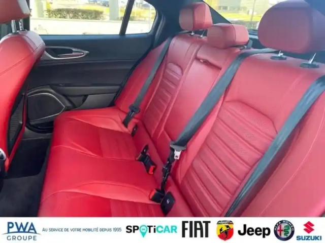 Alfa Romeo Giulia 2.0 tb 200ch sprint at8 my22 — photo 10