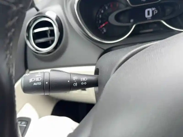 Renault Captur tce 150 fap edc — photo 46