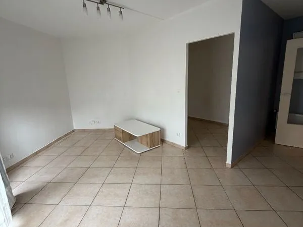 Studio 1 pièce 30 m²