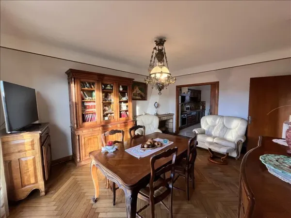 Appartement 4 pièces 96 m²
