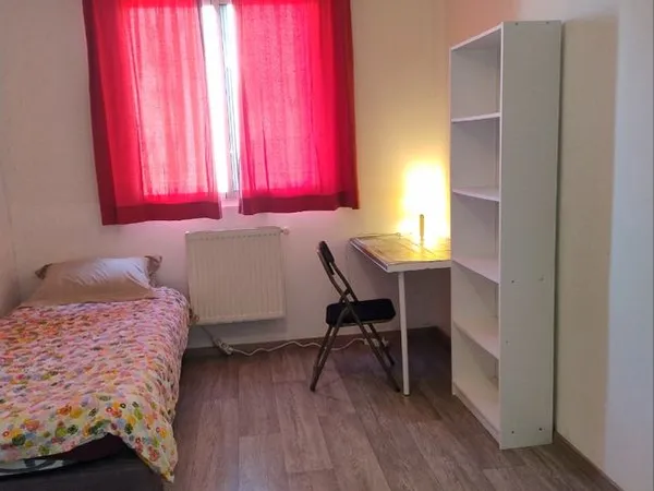 Chambre meublée à Pessac