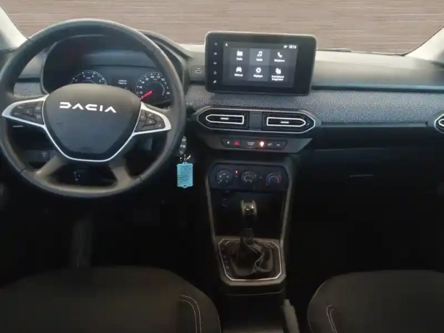 Dacia Sandero tce 90 cvt — photo 10